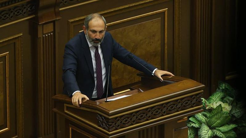 Seçime doğru Ermenistan: Paşinyan istifa etti